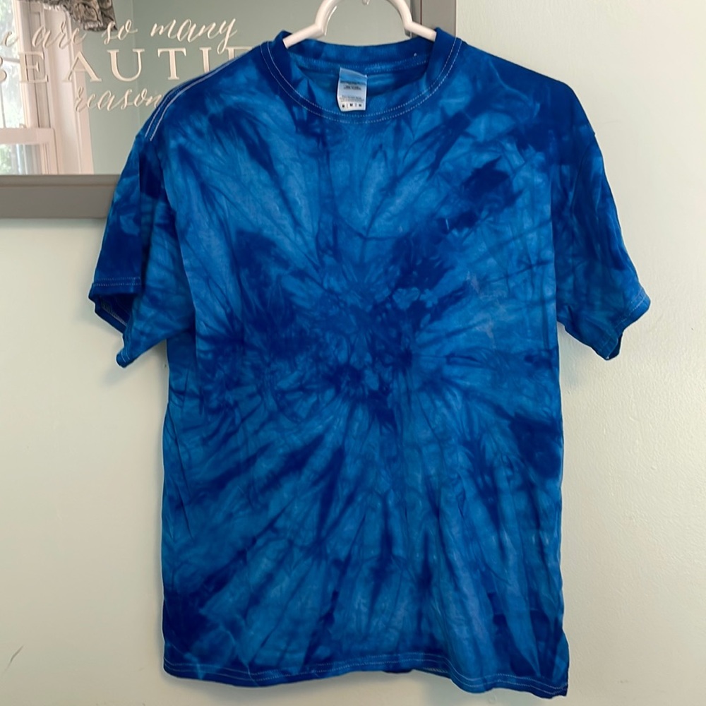 🌼 3/$18.Colortone Rehab Strong blue tie dye tee shirt size M